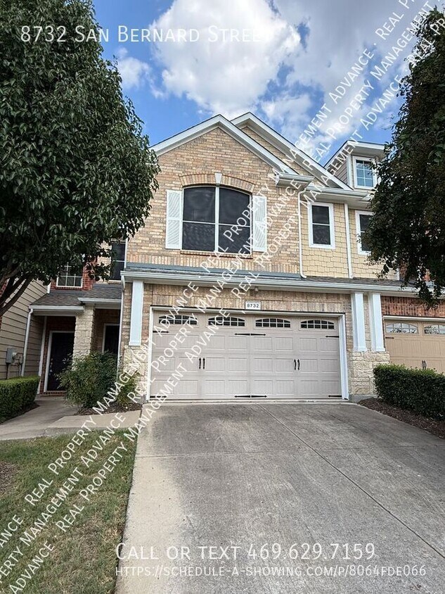 Foto principal - 8732 San Bernard St