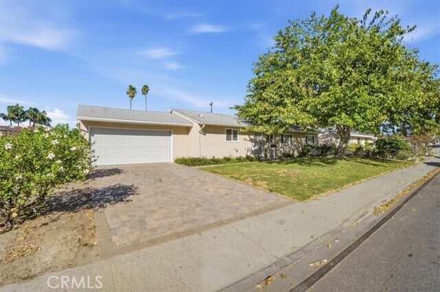 Building Photo - 1573 Casarin Ave