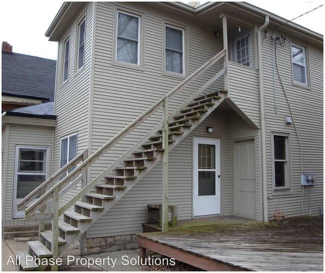 Building Photo - 1131 Madison St