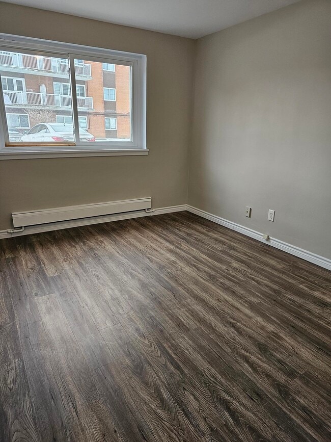 Building Photo - 94 Allard St