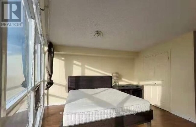 Building Photo - 83 Borough Dr