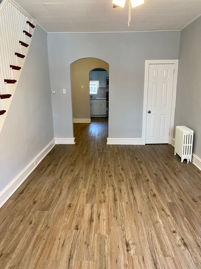 Foto del edificio - Gorgeous 3BD/1BA Townhouse in Gray's Ferry...