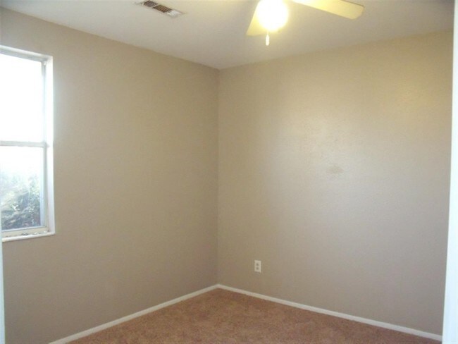 Interior Photo - 6468 Highway 5 N