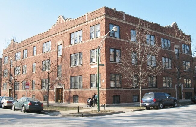 Foto del edificio - 3706 N Wayne Ave
