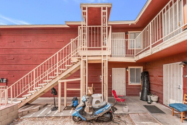 Foto del edificio - 375 N 15th St