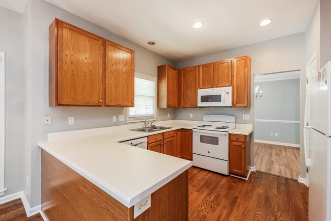 Building Photo - 314 Marsh Creek Dr