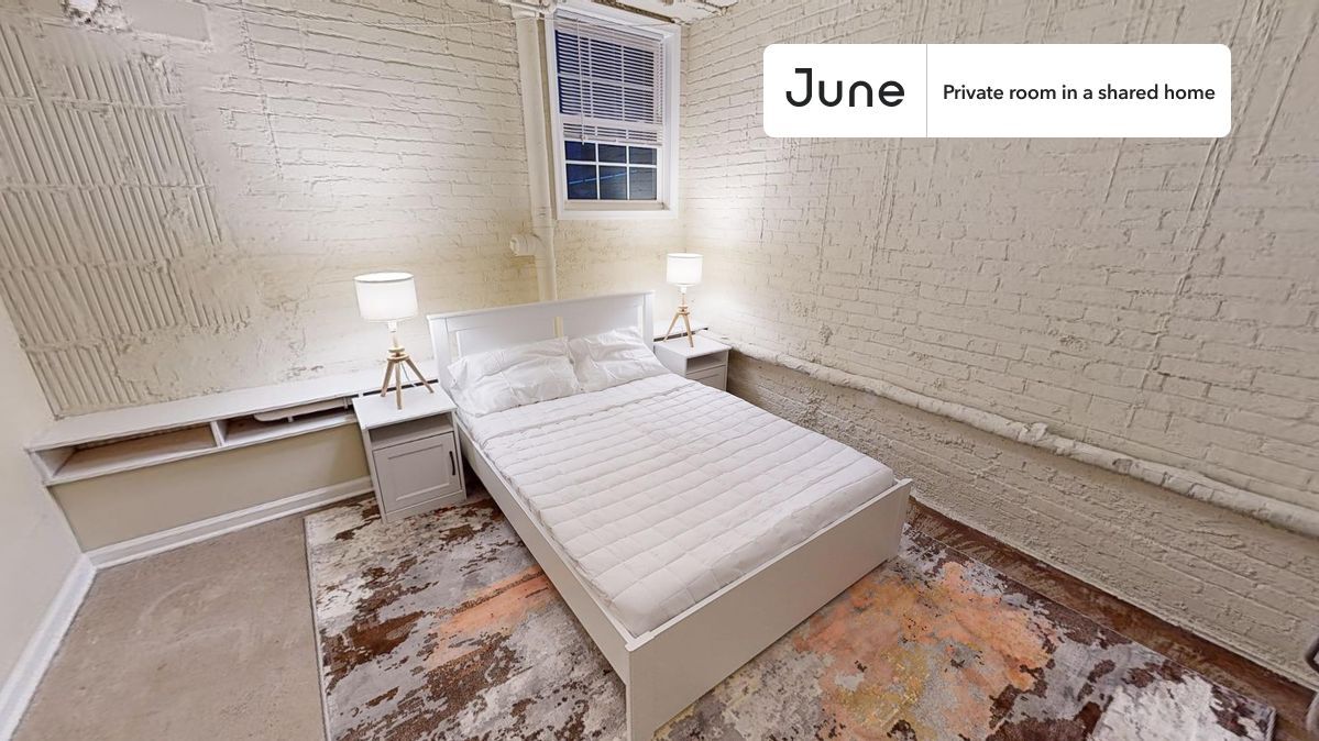 Private bedroom in 5 bed/2 bath Home - Private bedroom in 5 bed/2 bath Home