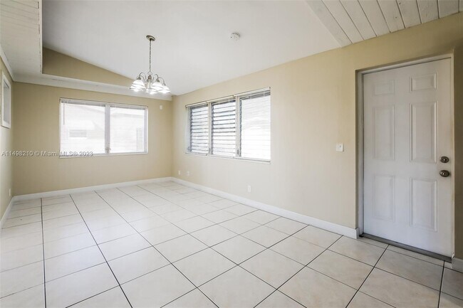 Foto del edificio - 1172 SW 1st Terrace