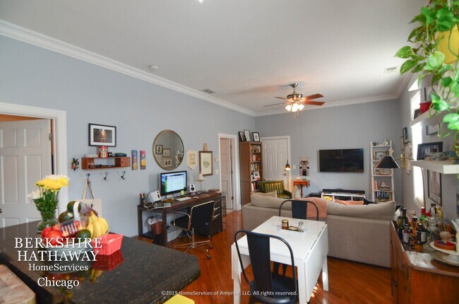 Foto del edificio - 1615 N Wood St