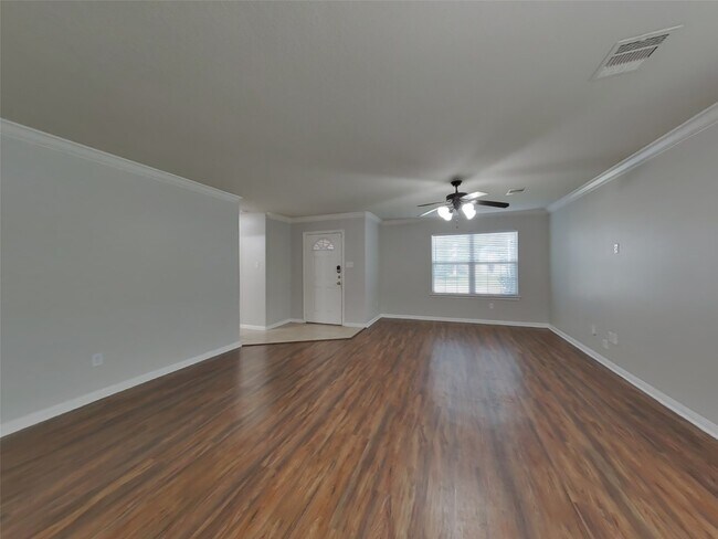 Foto del edificio - 12030 Green Bluff Ct