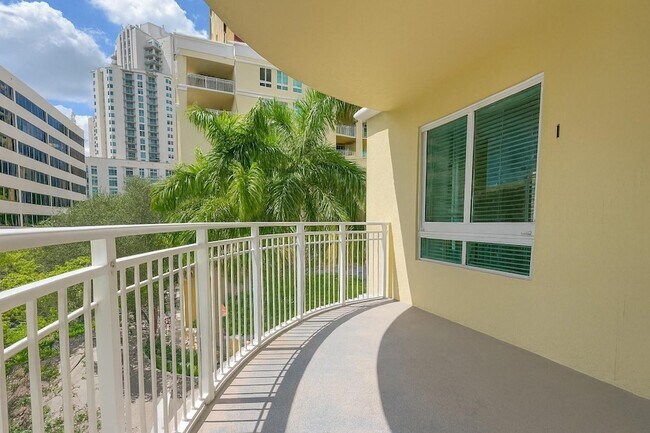 Foto del edificio - 7355 SW 89th St