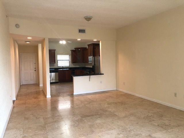 Building Photo - 1610 Presidential Way