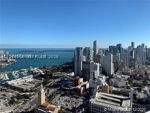 Foto del edificio - 851 NE 1st Ave