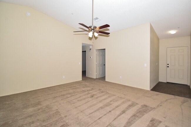 Building Photo - 7273 E 39th St