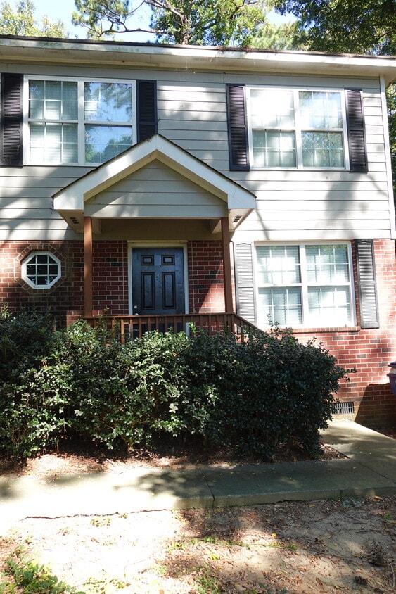 Duplex - 264 James Albert Johnson Ave