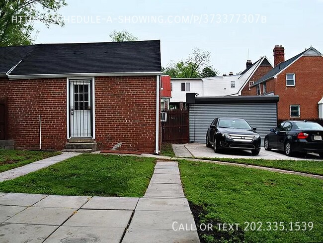 Foto del edificio - 2008 Bryant St NE