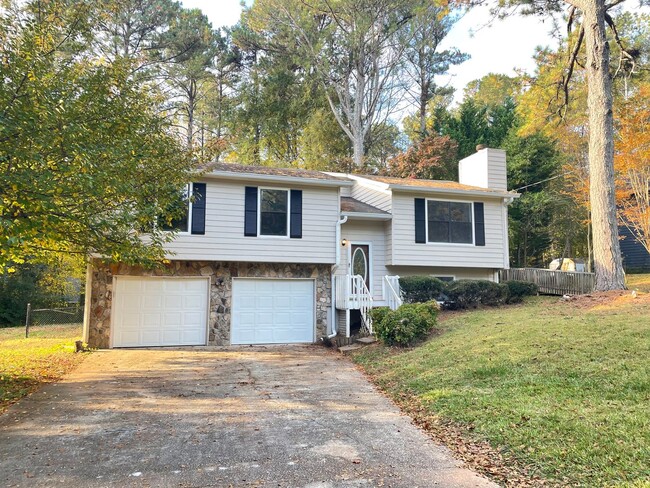 Building Photo - 120 Paces Meadows Ln