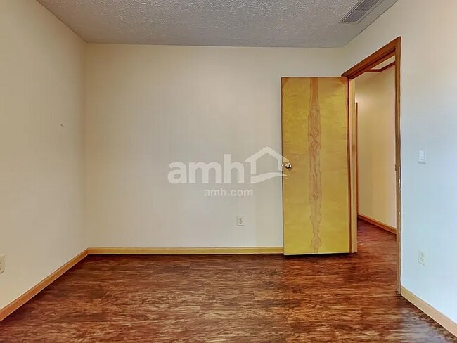 Foto del edificio - 2358 Rosina Dr