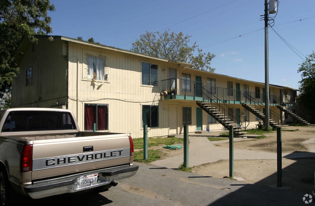 Foto del edificio - 425 S Maple Ave