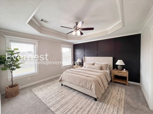 Foto del edificio - 5104 Dequincy Dr