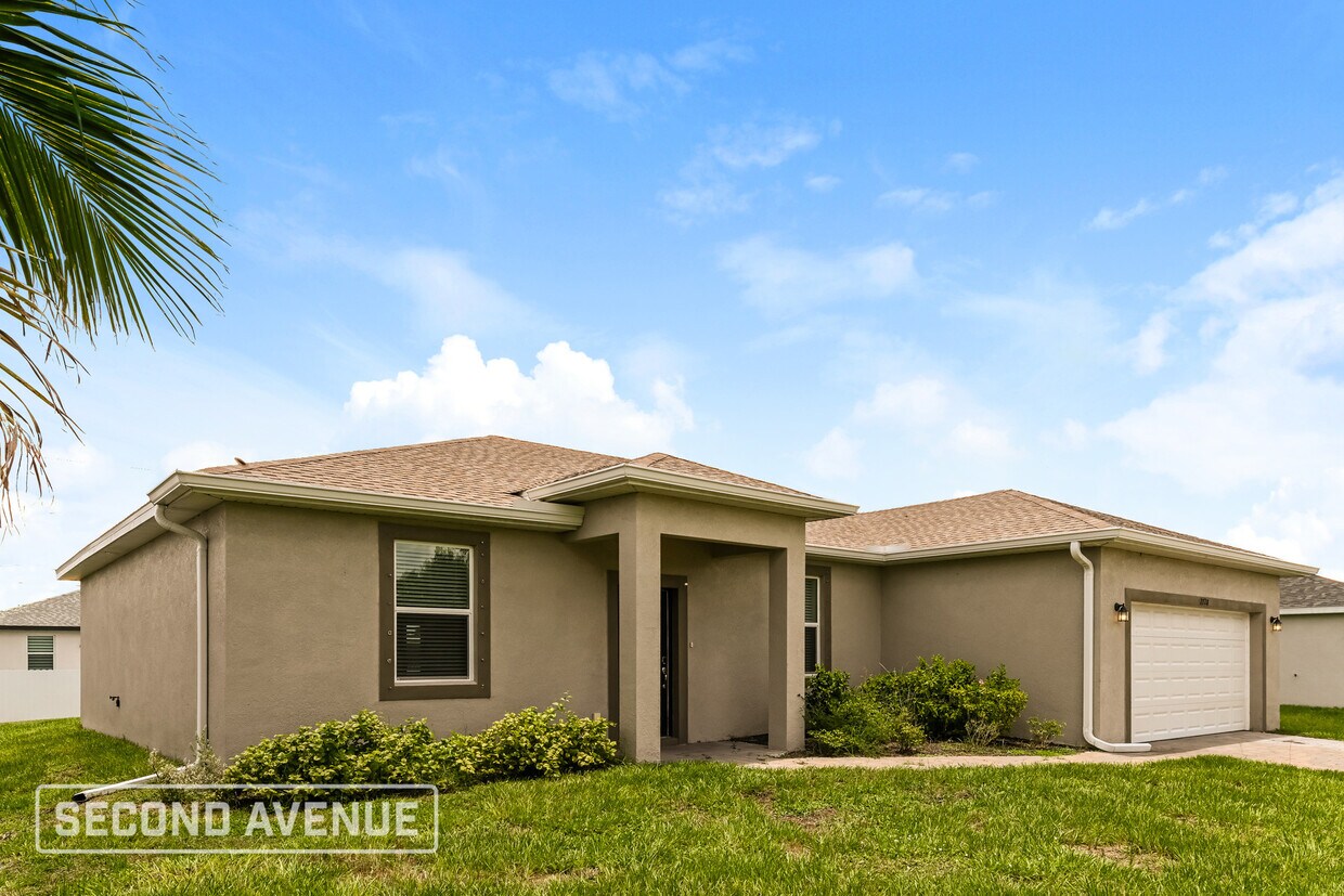 Foto principal - 2728 NE 6th Pl