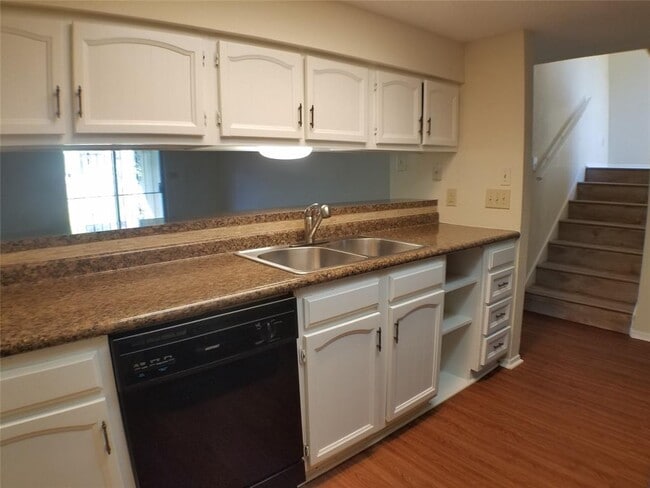 Building Photo - 4908 Barkbridge Trail