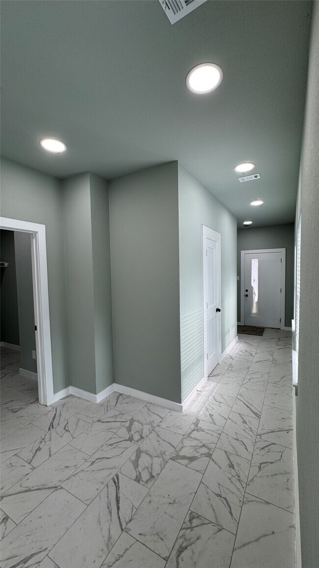 Foto del edificio - 129 S 10th St