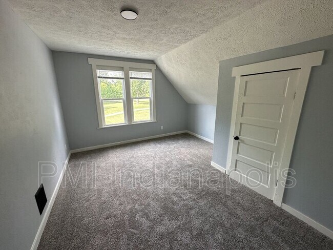 Building Photo - 3411 Brookside Pkwy S Dr