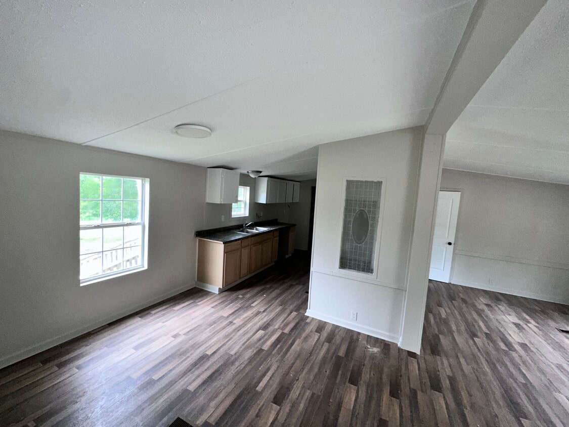 1025 Union Hill Church Rd, Falkville, AL 35622 House Rental in