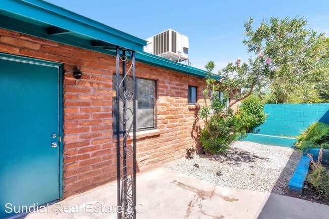 Foto del edificio - 1022-1024 S Dorsey Ln