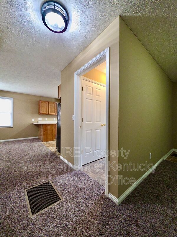 Foto del edificio - 1322 Lancaster Rd