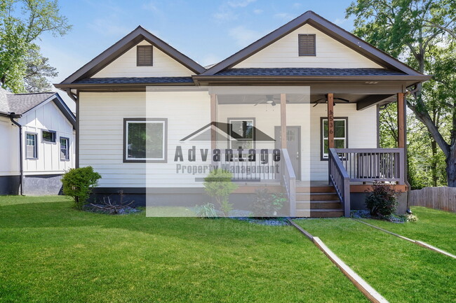 Photo - 1536 Montreat Ave SW House