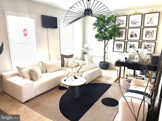 Building Photo - 17351 Redshank Rd