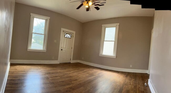 Building Photo - 3835 Borden St
