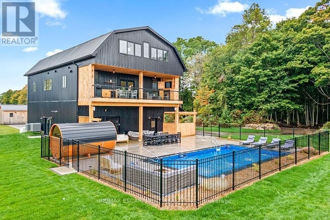 Building Photo - 402075 GREY Rd 17