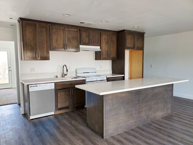 Foto del edificio - 3801 Franklin Ave