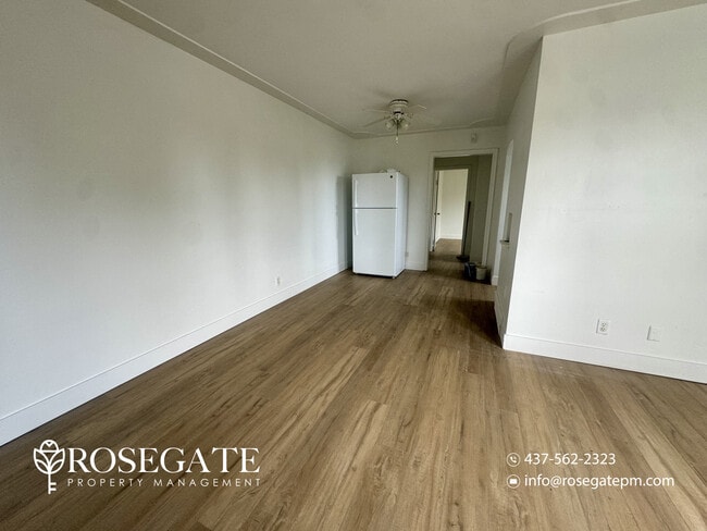 Building Photo - Cozy 1-Bedroom Apartment with Private Balcony & Parking – Cambridge