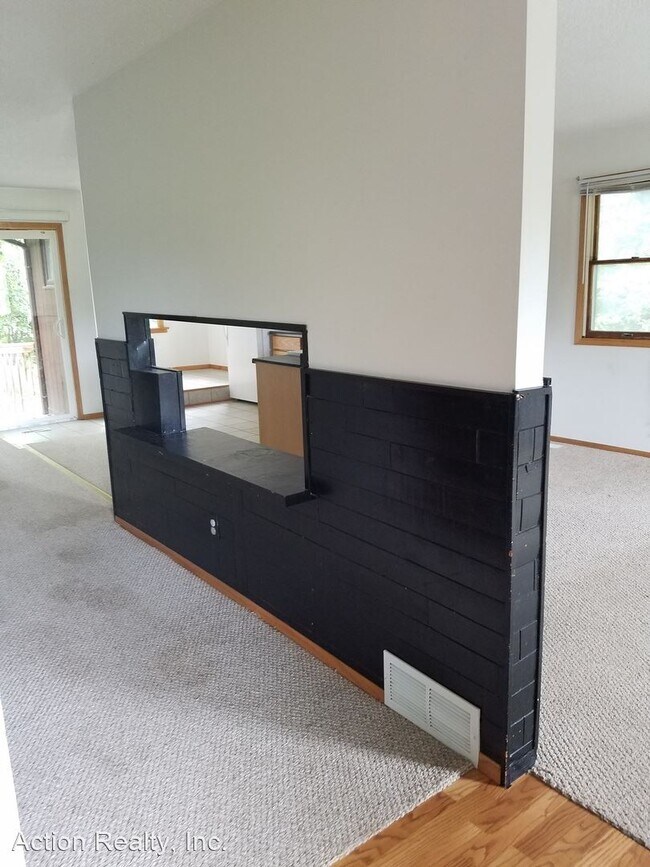 Building Photo - 1 br, 1 bath House - 605 7th Ave North