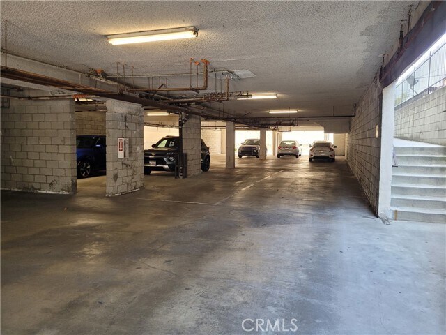 Foto del edificio - 11041 La Maida St