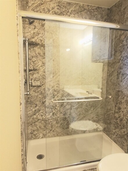 Foto del edificio - 1434 Briar Cir