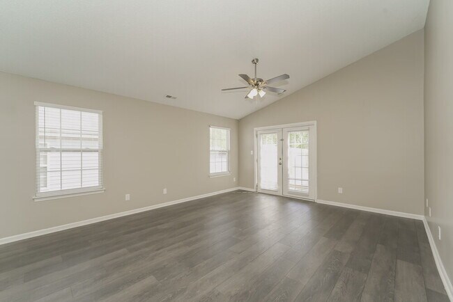 Foto del edificio - 542 Pullman St SW