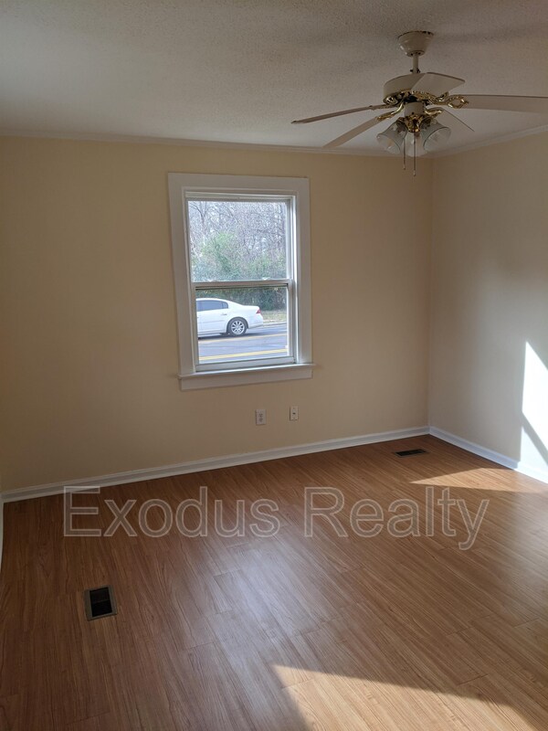 Foto del edificio - 501 Charlotte Ave
