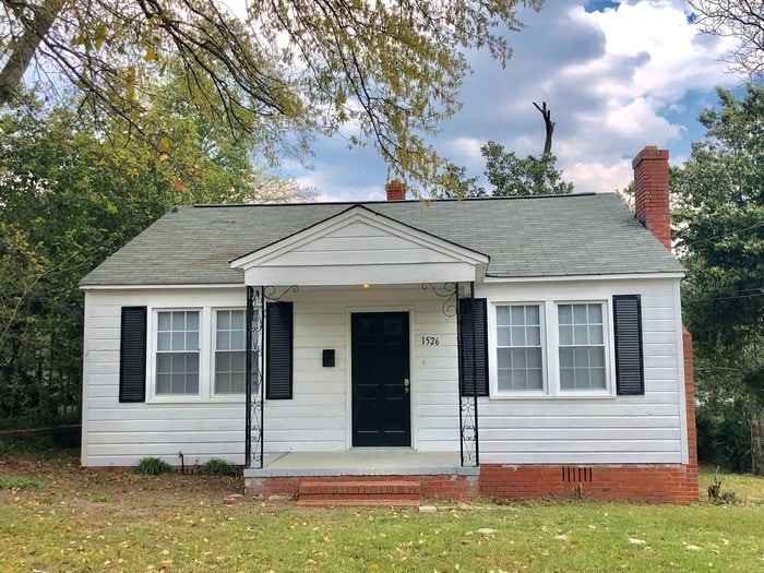 Primary Photo - 1526 Heath St