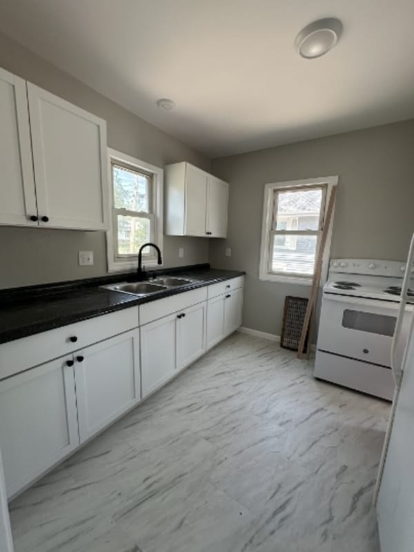 Building Photo - 612 13th St NW
