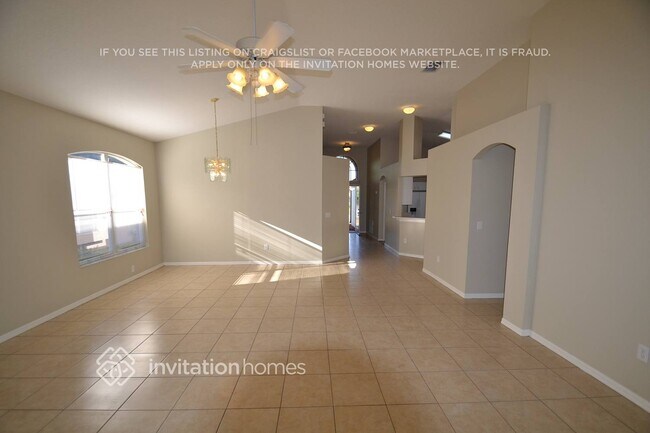 Building Photo - 29635 Birds Eye Dr