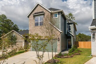 Building Photo - 210 Prairie Rose Ct