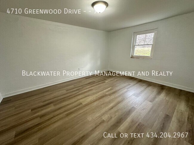 Foto del edificio - Move-In Special: Receive 1/2 Off Your Firs...