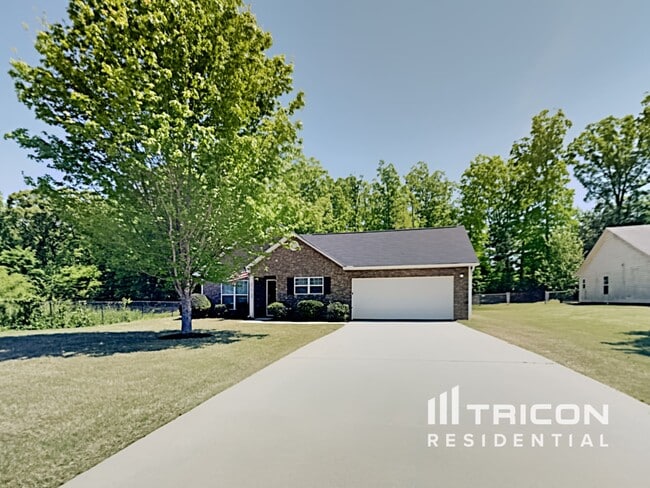 Building Photo - 250 Whistle Way Locust Grove GA