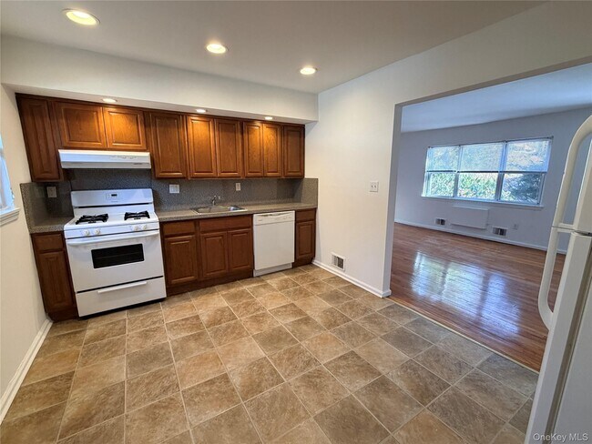 Foto del edificio - 86 McLoughlin St