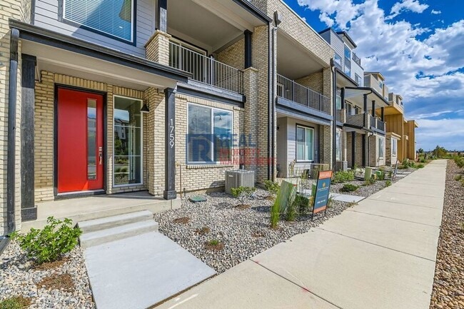 Photo - 1759 Peak Lp Townhome